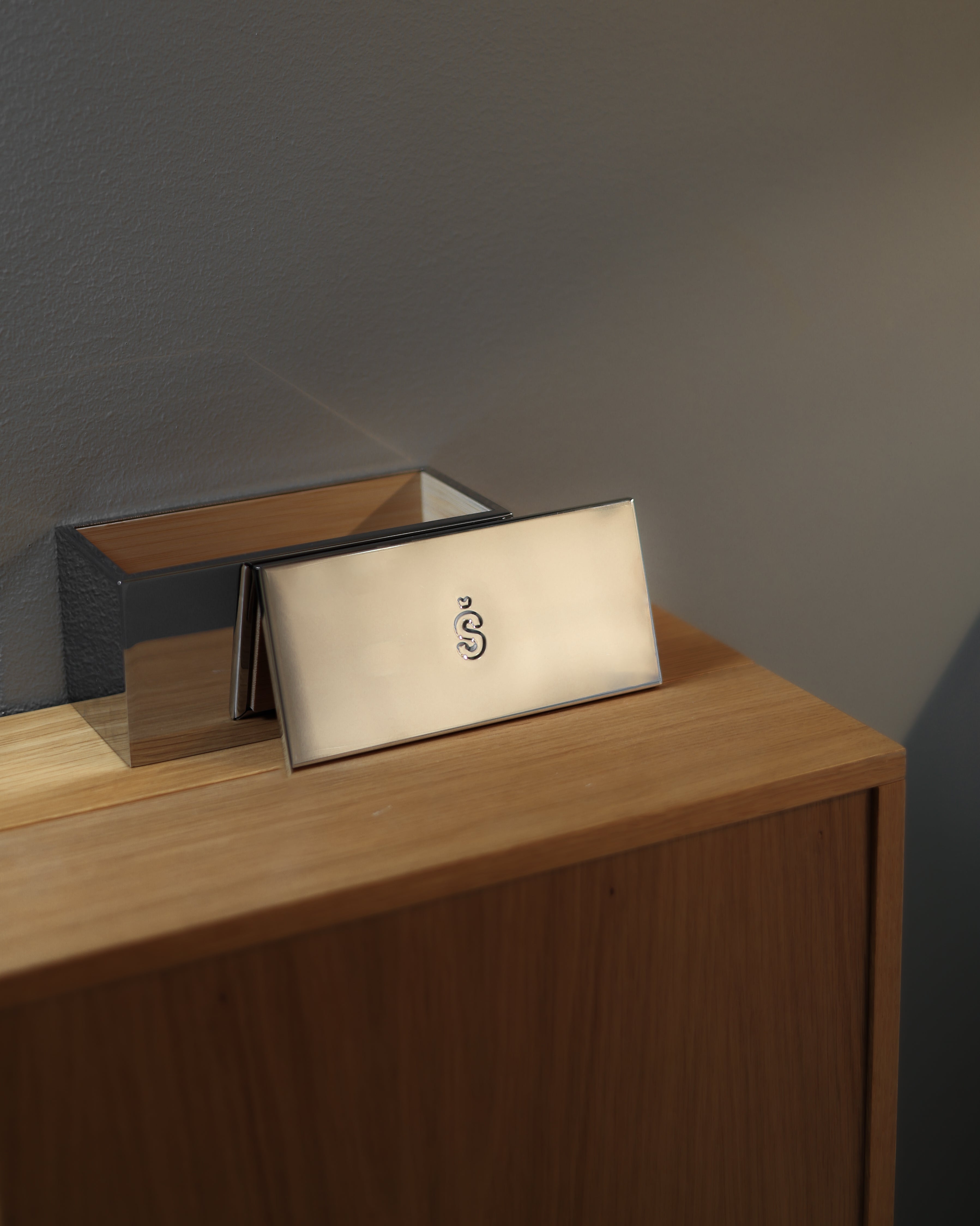Accessories card image